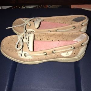 Sperry Top Sides size 8